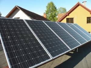 Vážny má pripraviť koncepciu rozvoja výroby elektriny z OZE do 10 kW 